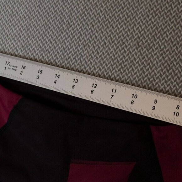 Lululemon All Sport Crop Patterned Backspin Stroke Dashing Purple Leggings 2 - Picture 9 of 12